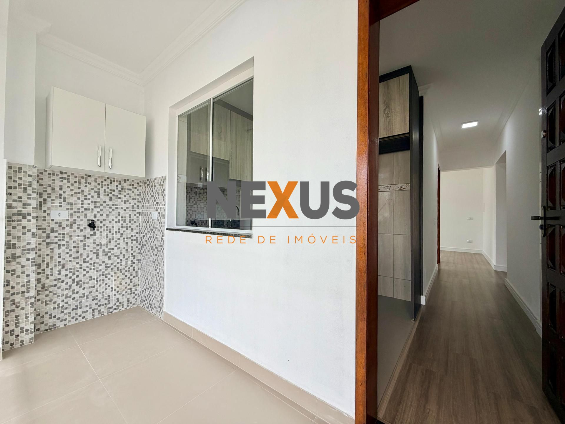 APARTAMENTO TERREO COM 3 QUARTOS, COZINHA MOBILIADA E GARAGEM ...