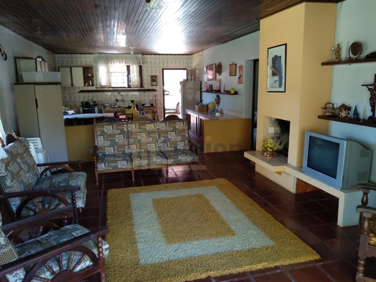 Sítio em Quatro Barras 150.000m com casa ,pomar compo e mata n...