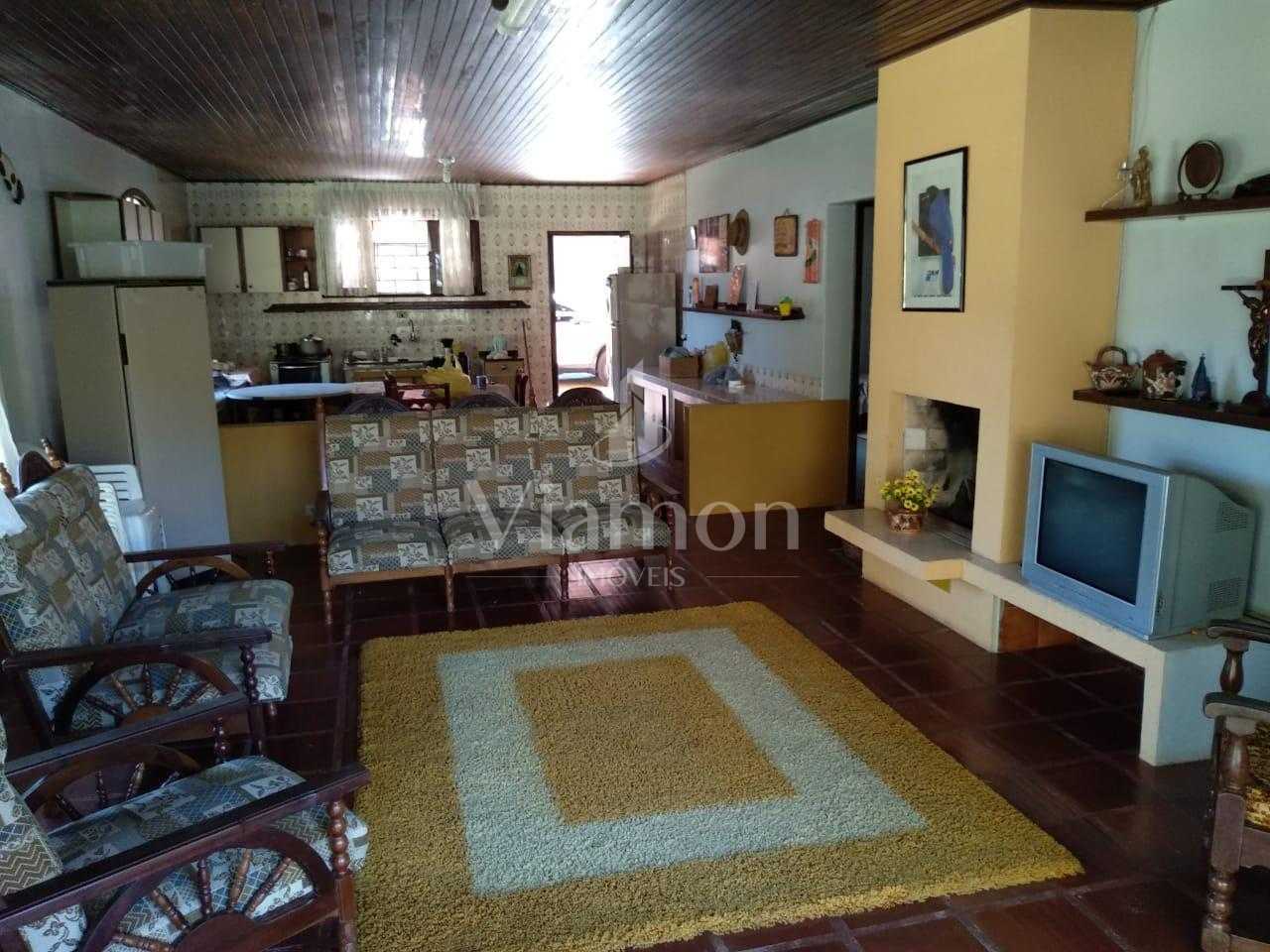 Sítio em Quatro Barras 150.000m com casa ,pomar compo e mata n...