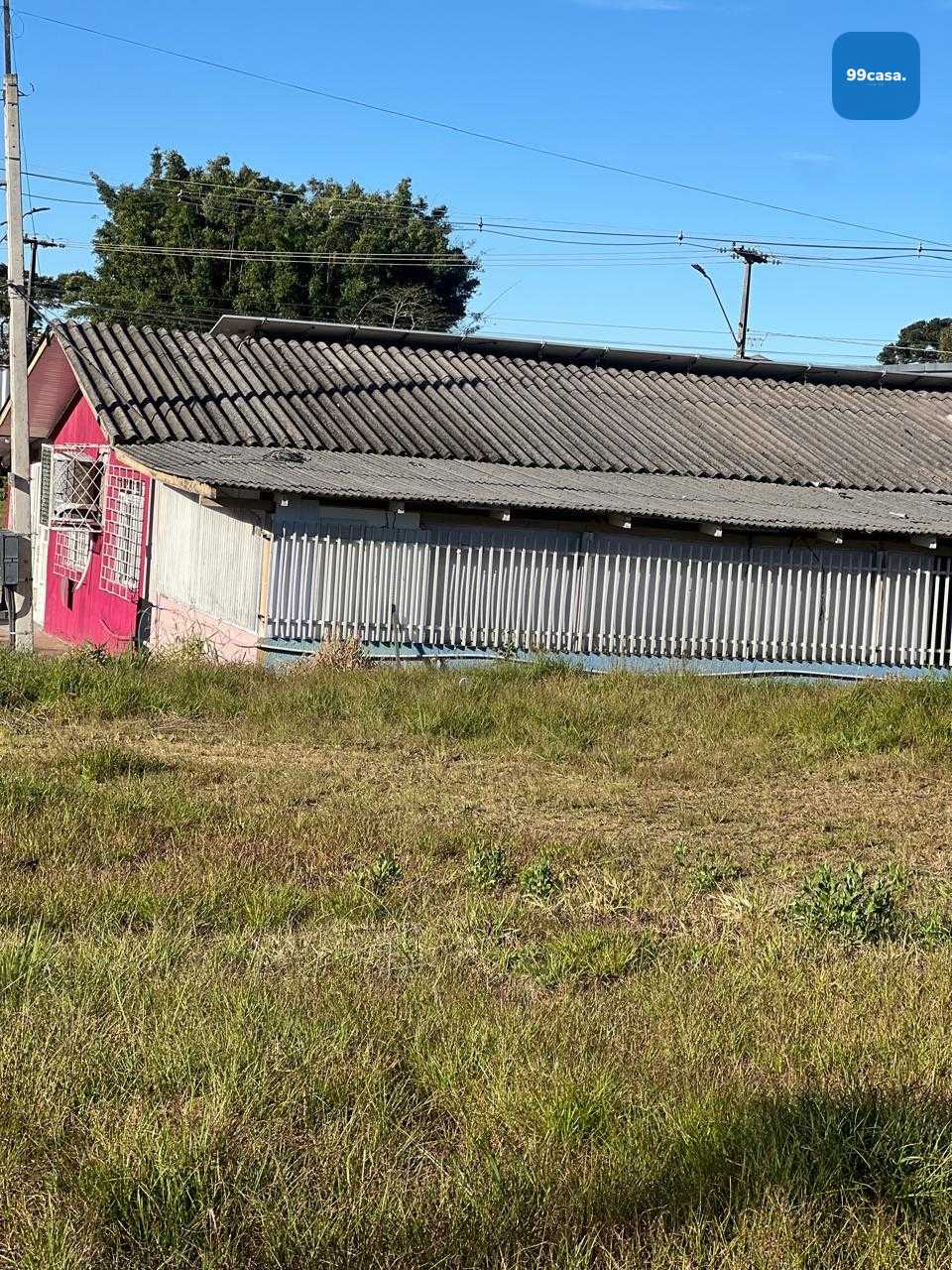 Chácara com 9.000 m² e casa de 2 quartos a 14 km do Centro de ...