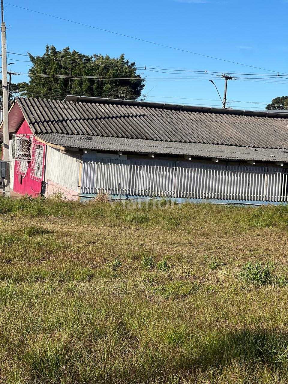 Chácara com 9.000 m² e casa de 2 quartos a 14 km do Centro de ...