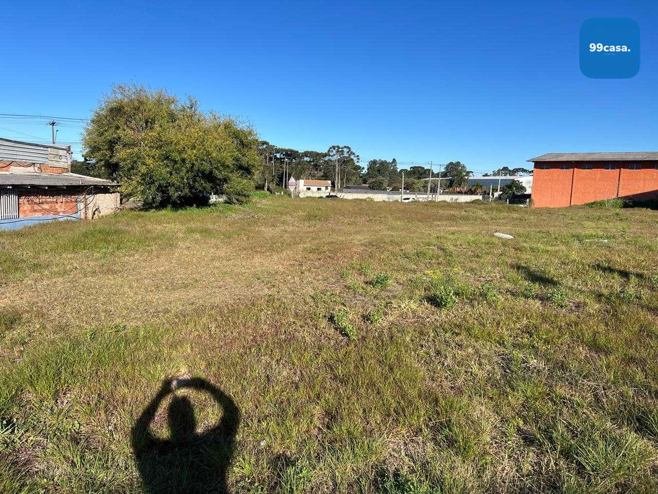 Chácara com 9.000 m² e casa de 2 quartos a 14 km do Centro de ...