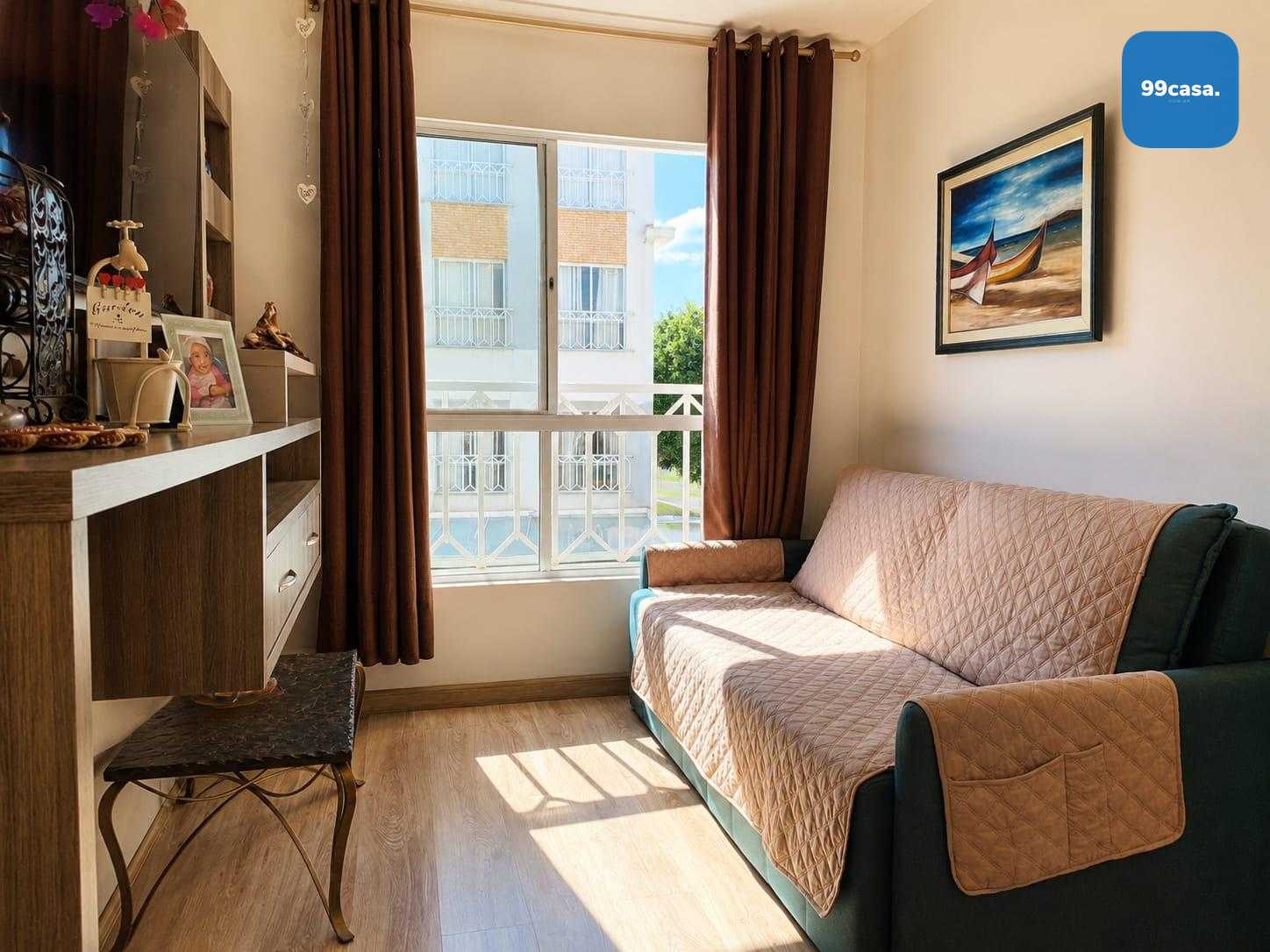 Apartamento Semimobiliado no Capão Raso 55m² , Condomínio Comp...