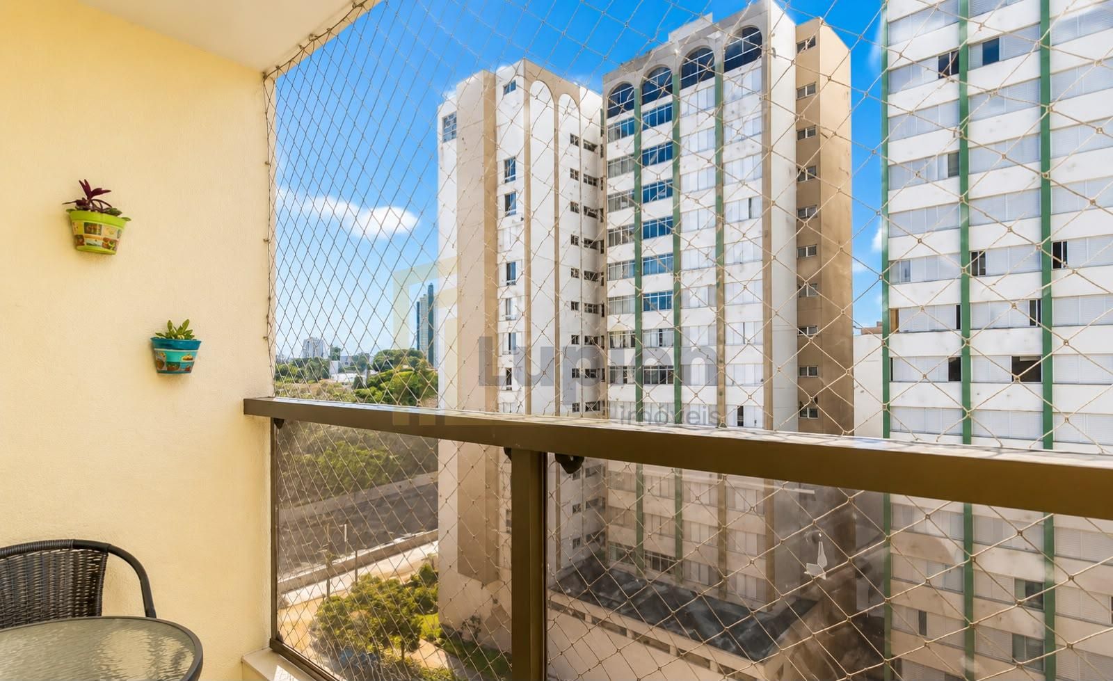 Apartamento com 3 dormitórios à venda, centro, CURITIBA - PR