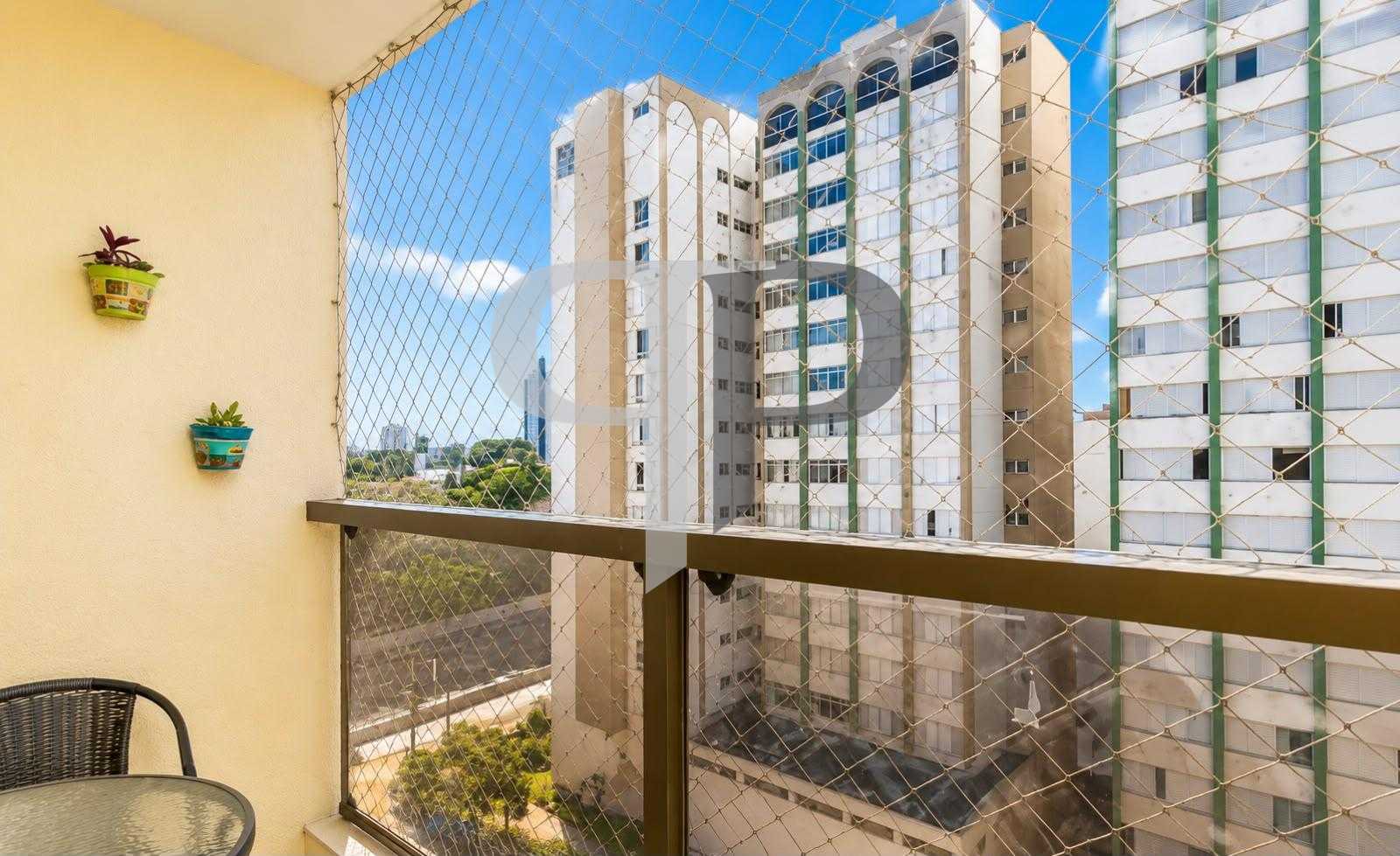 Apartamento com 3 dormitórios à venda, centro, CURITIBA - PR