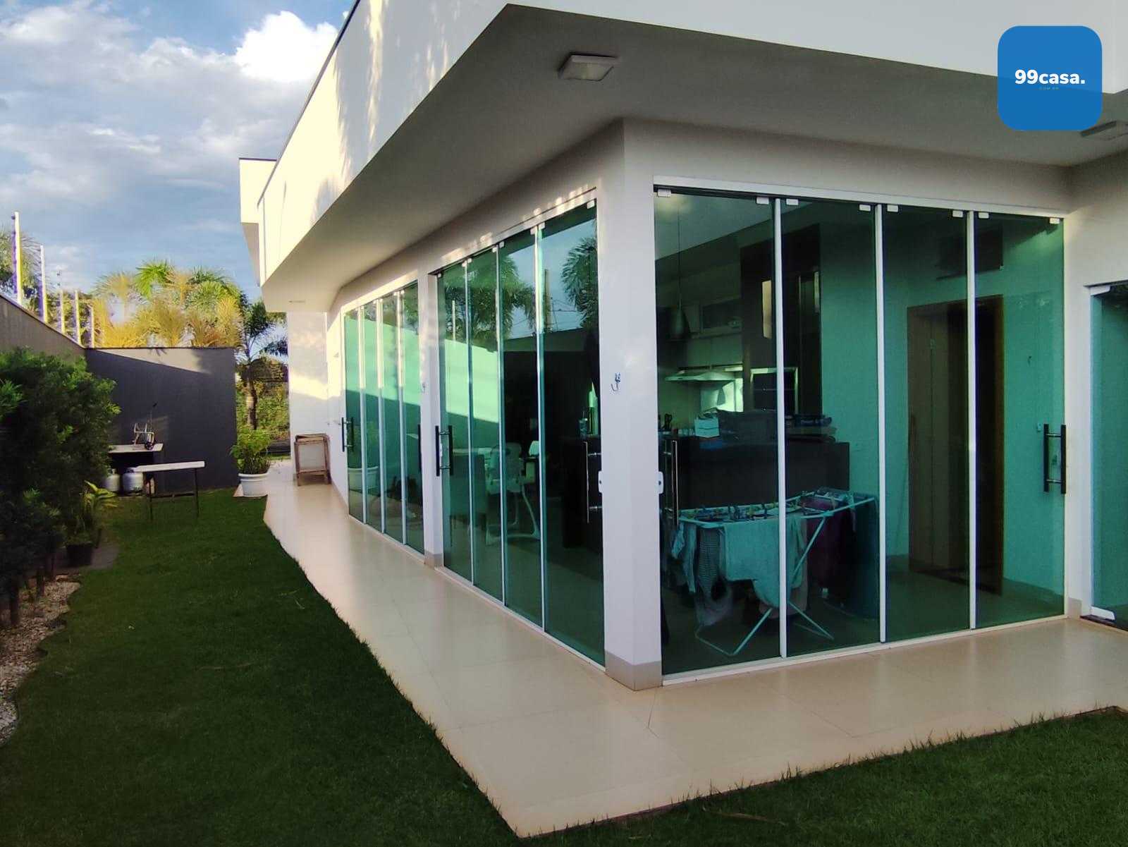 Casa Alto Padrão com 2 Suítes, Espaço Gourmet Climatizado no J...