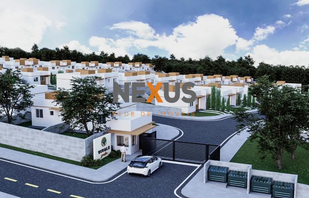 Casa em Condomínio com Quintal Privativo em Fazenda Rio Grande
