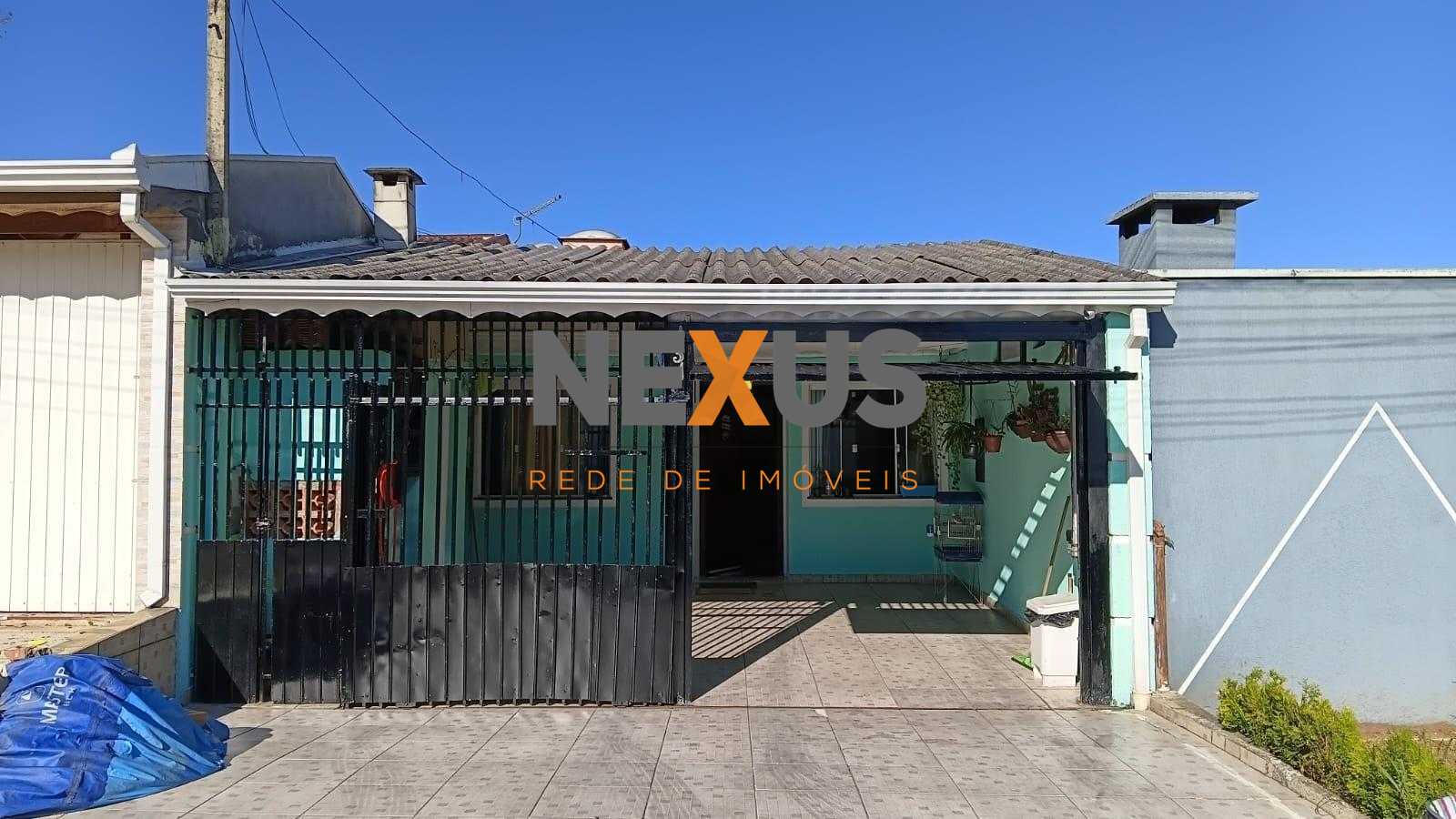 Casa à Venda em Araucária com 3 Quartos, Garagem e Fácil Acess...