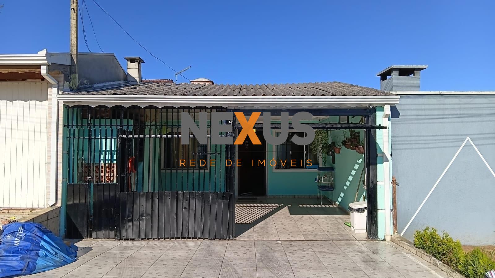 Casa à Venda em Araucária com 3 Quartos, Garagem e Fácil Acess...