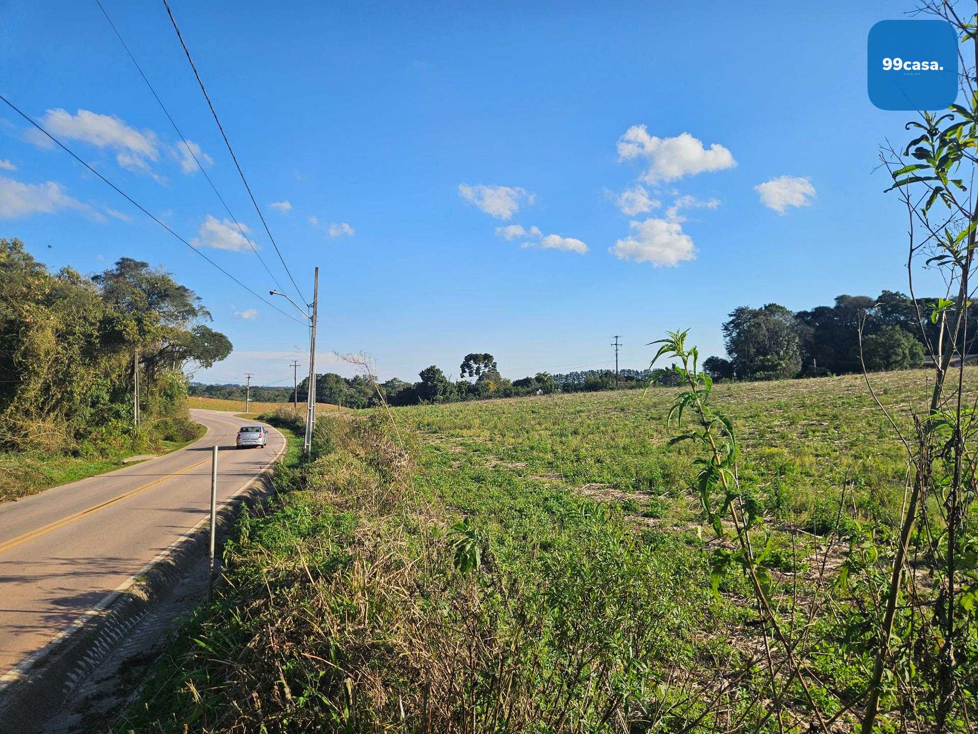 Chácara com 21529 m2 vista panoramica frente para asfalto a 33...