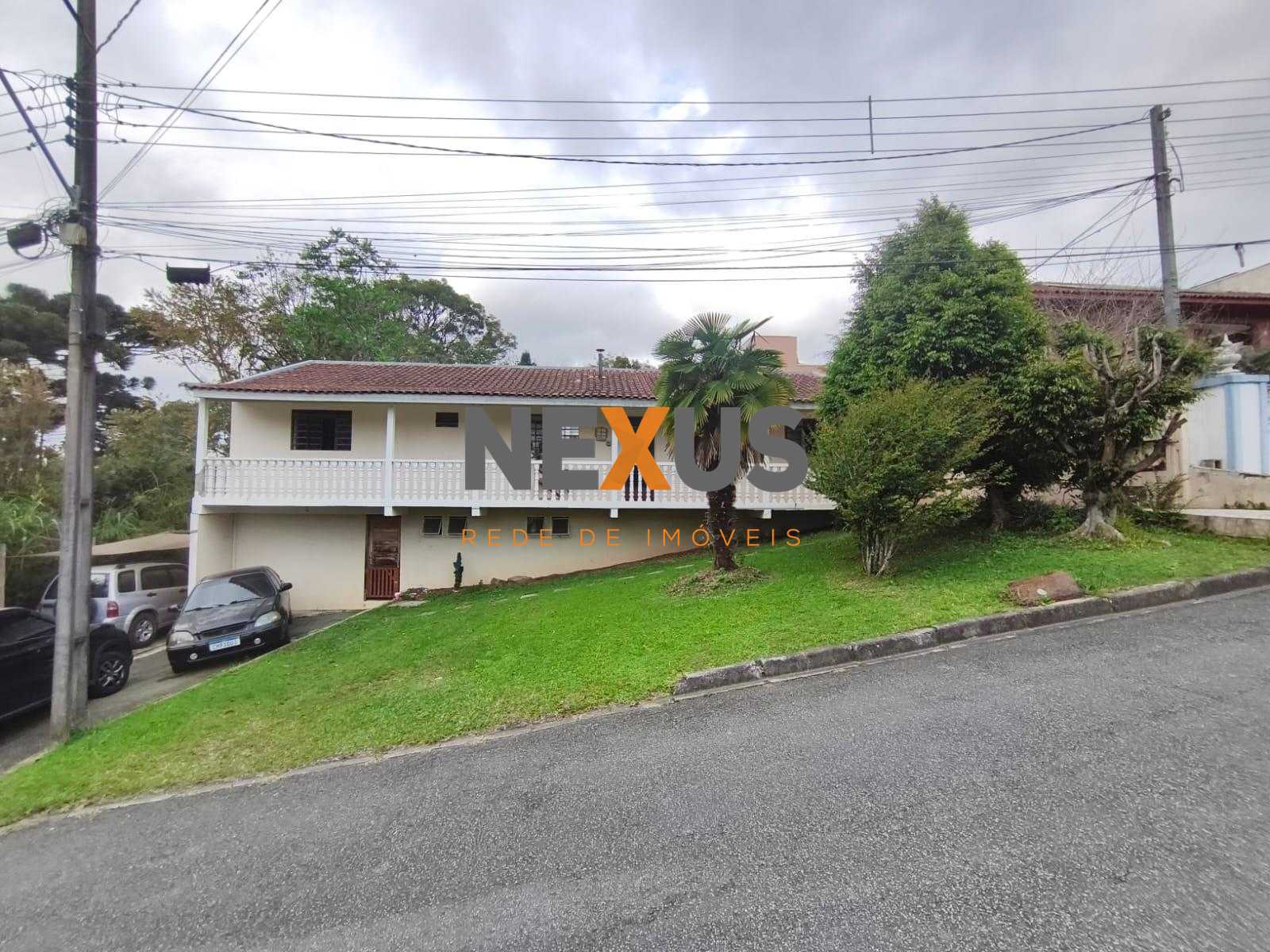 Terreno com casa no Butiatuvinha por 1.150.000,00 - CURITIBA - PR
