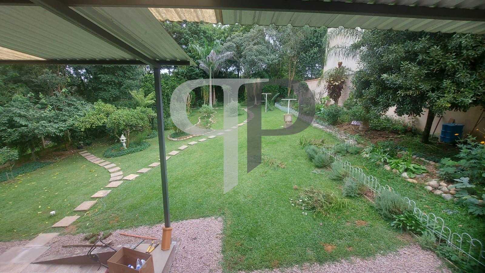 Terreno com casa no Butiatuvinha por 1.150.000,00 - CURITIBA - PR
