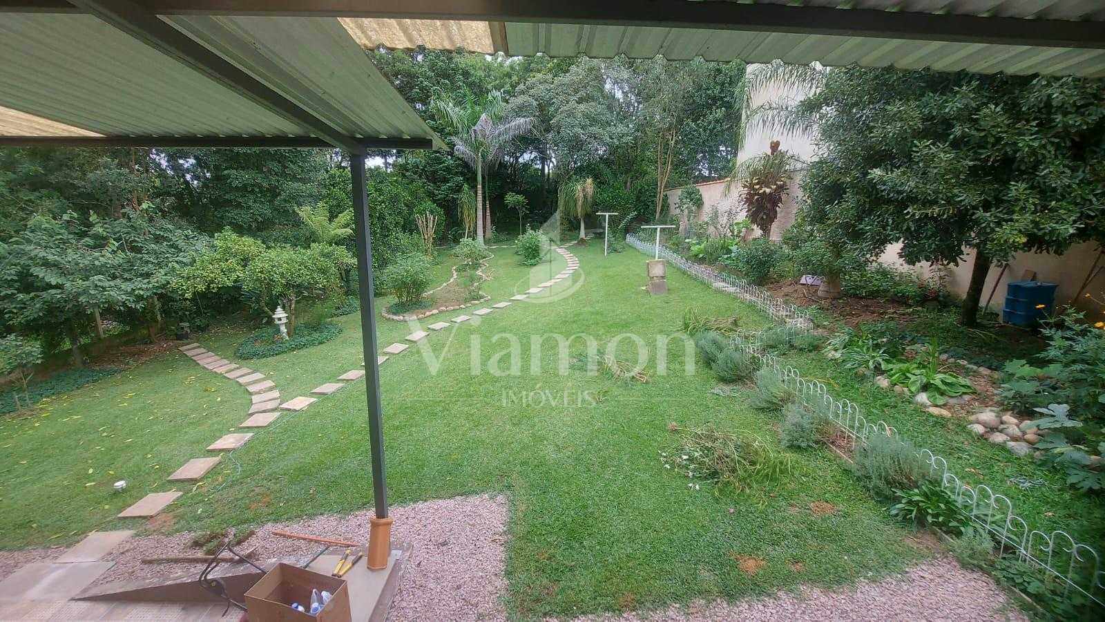 Terreno com casa no Butiatuvinha por 1.150.000,00 - CURITIBA - PR
