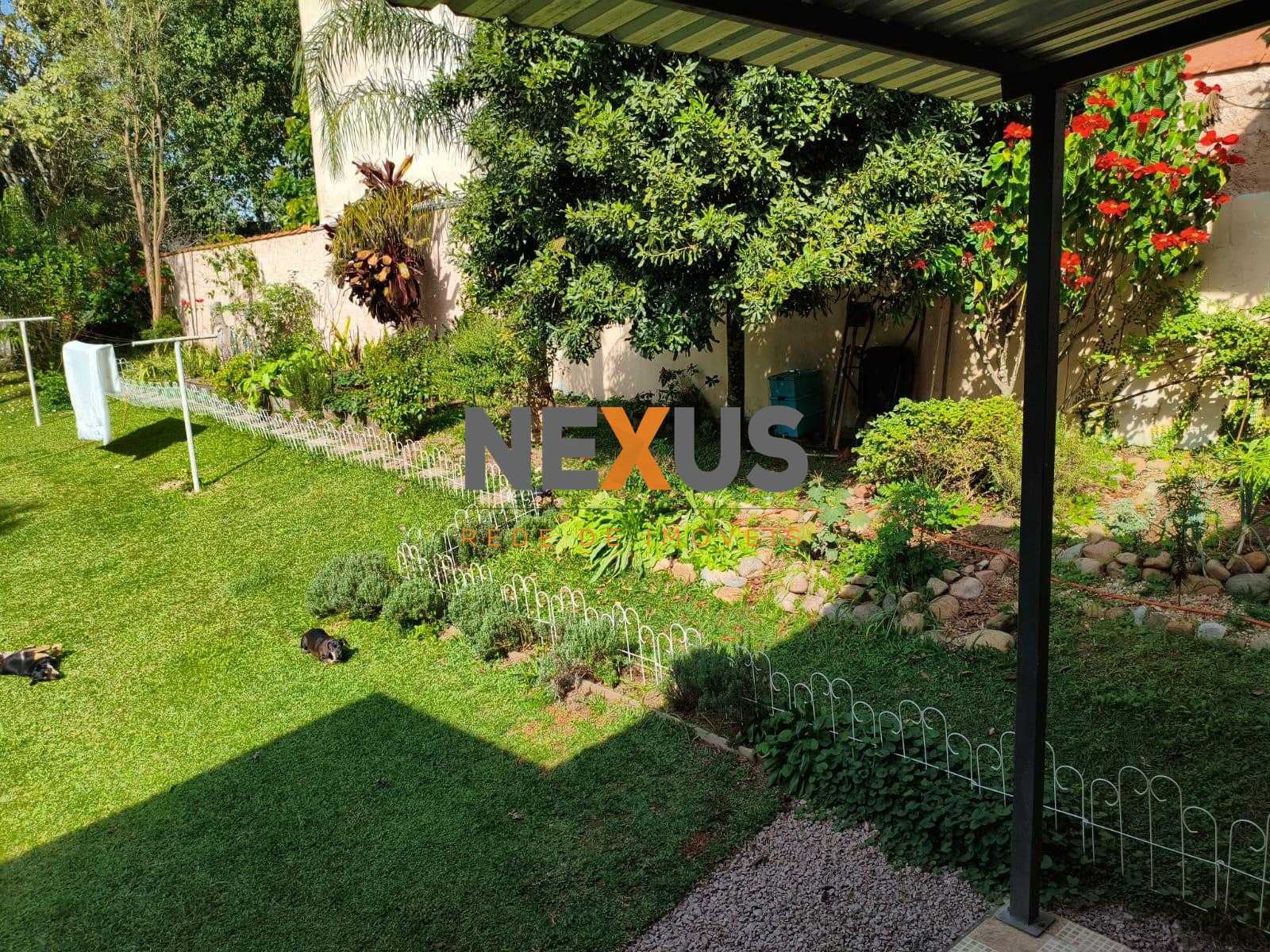 Terreno com casa no Butiatuvinha por 1.150.000,00 - CURITIBA - PR