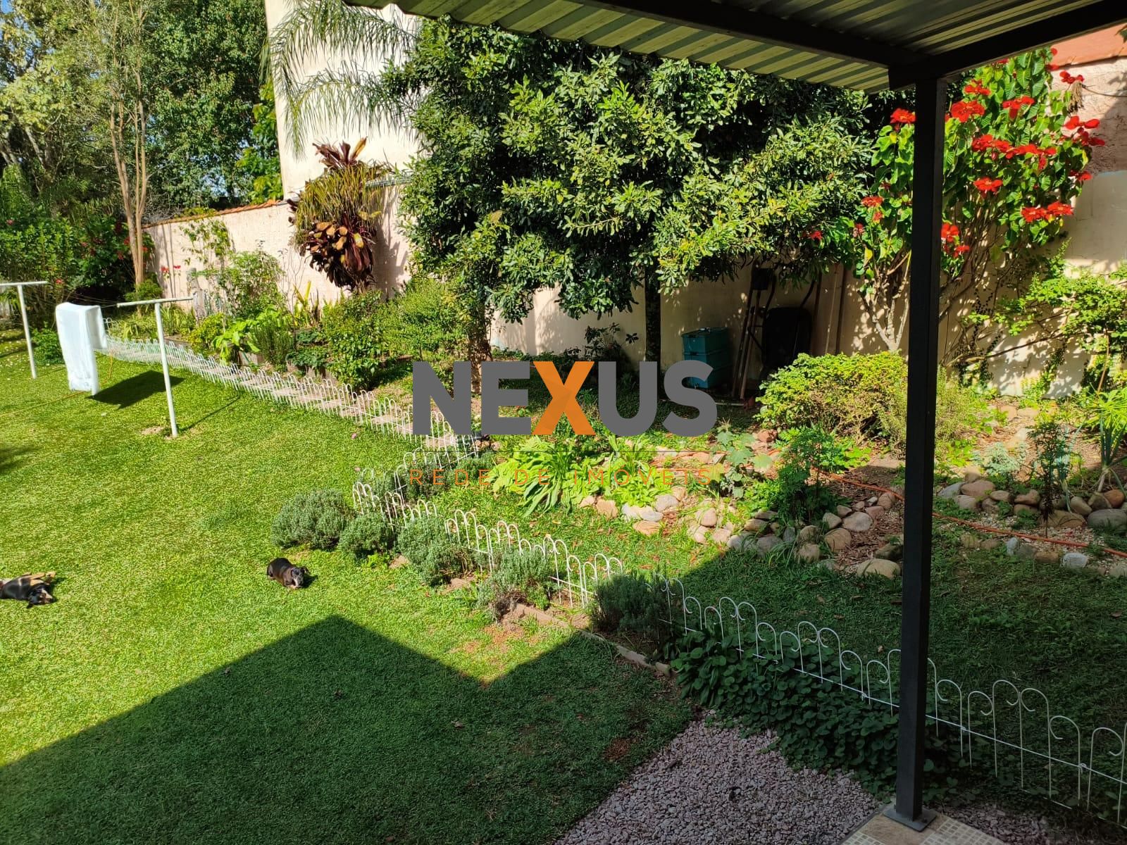 Terreno com casa no Butiatuvinha por 1.150.000,00 - CURITIBA - PR