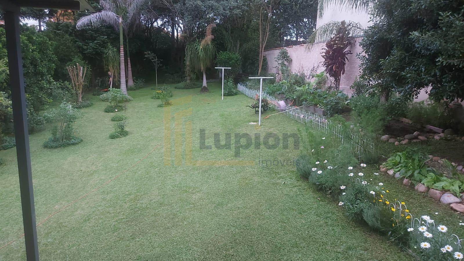 Terreno com casa no Butiatuvinha por 1.150.000,00 - CURITIBA - PR