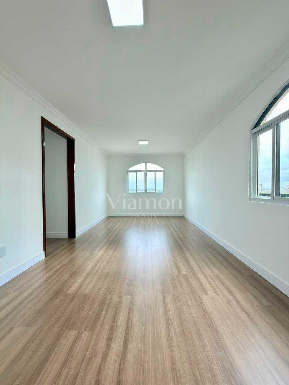 Apartamento de 3 Quartos no Centro de São José dos Pinhais com...