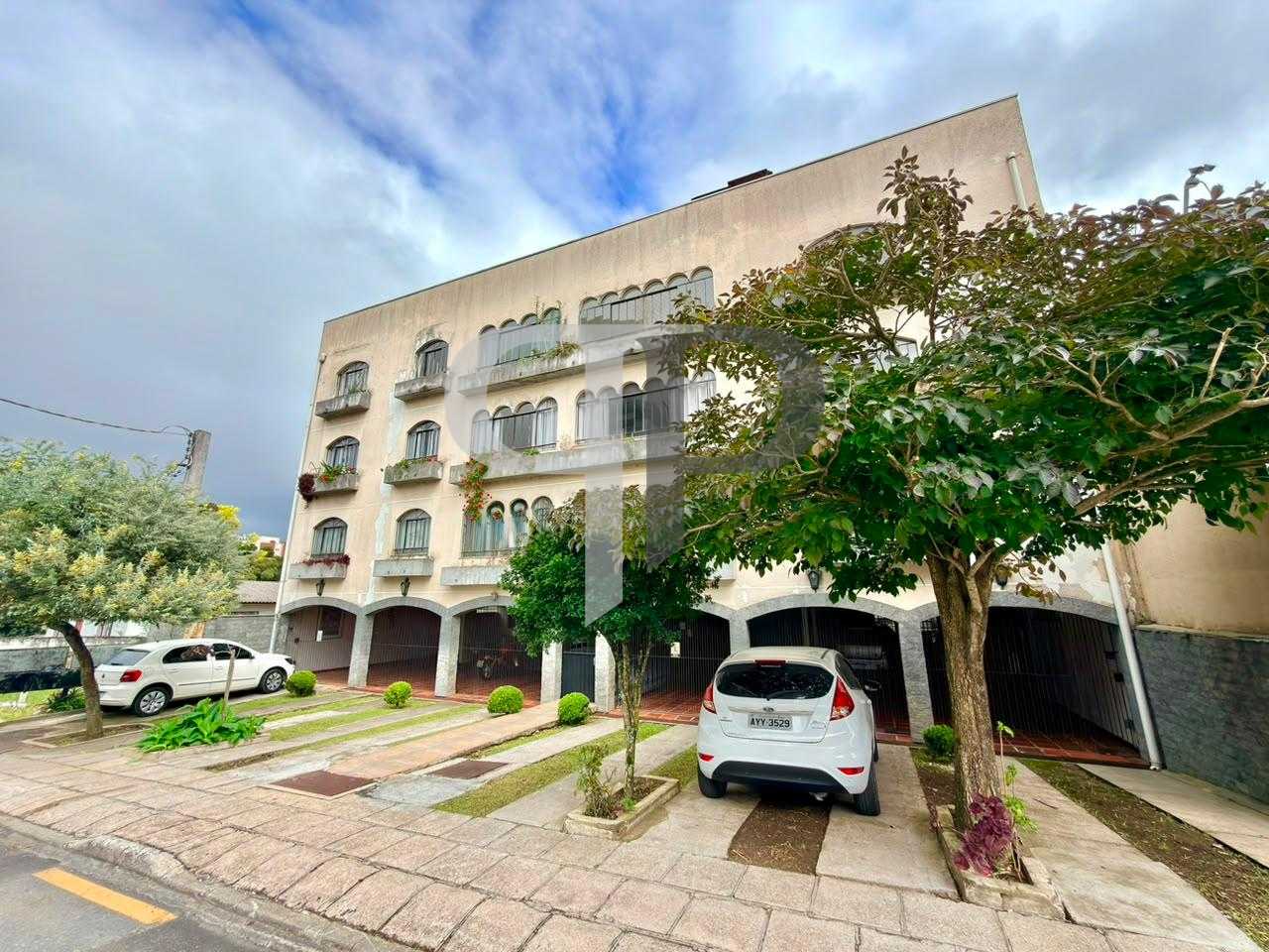 Apartamento de 3 Quartos no Centro de São José dos Pinhais com...