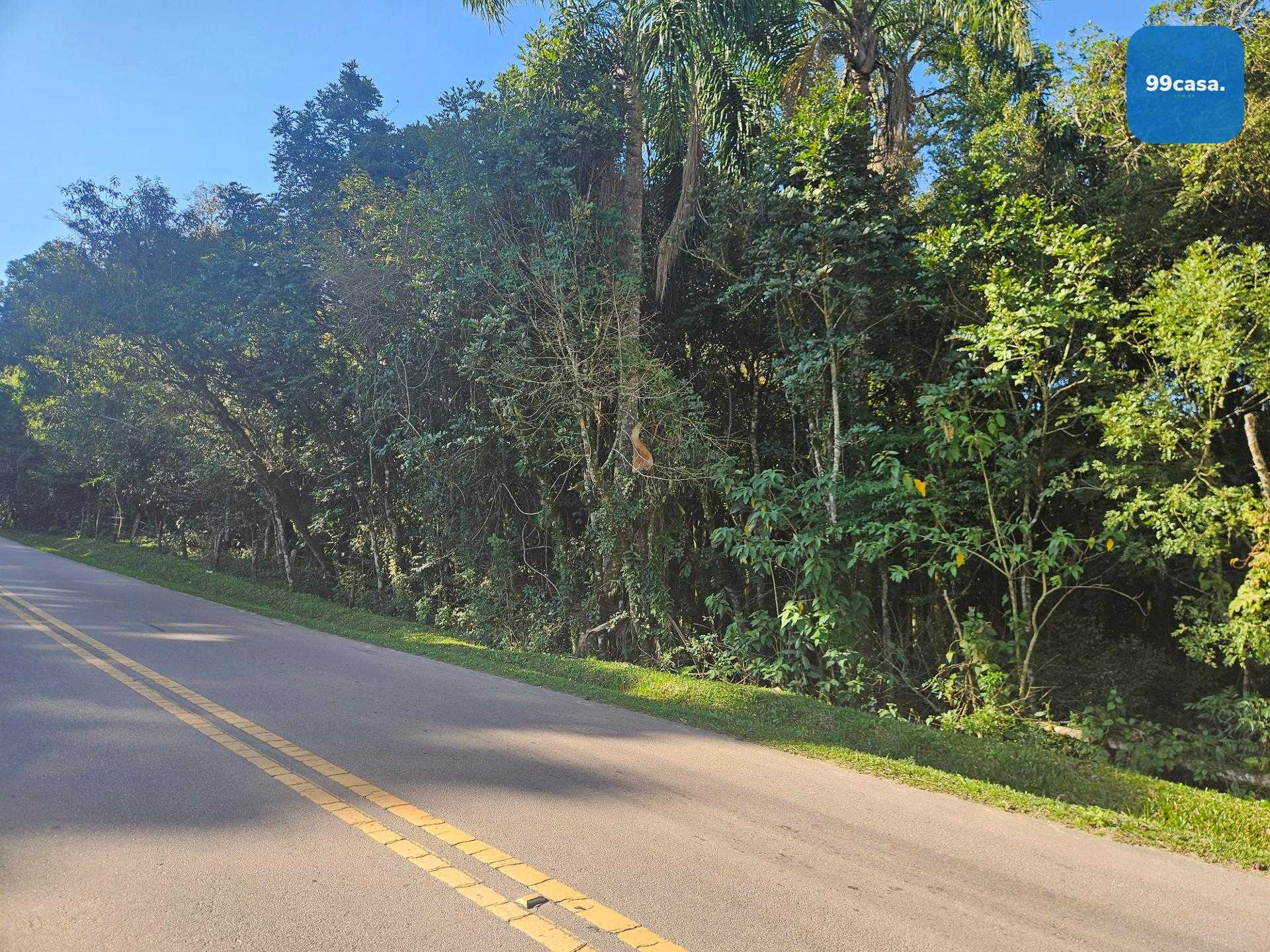 Chácara com área total de 9.075 m² , registrada, no Tietê,Arau...