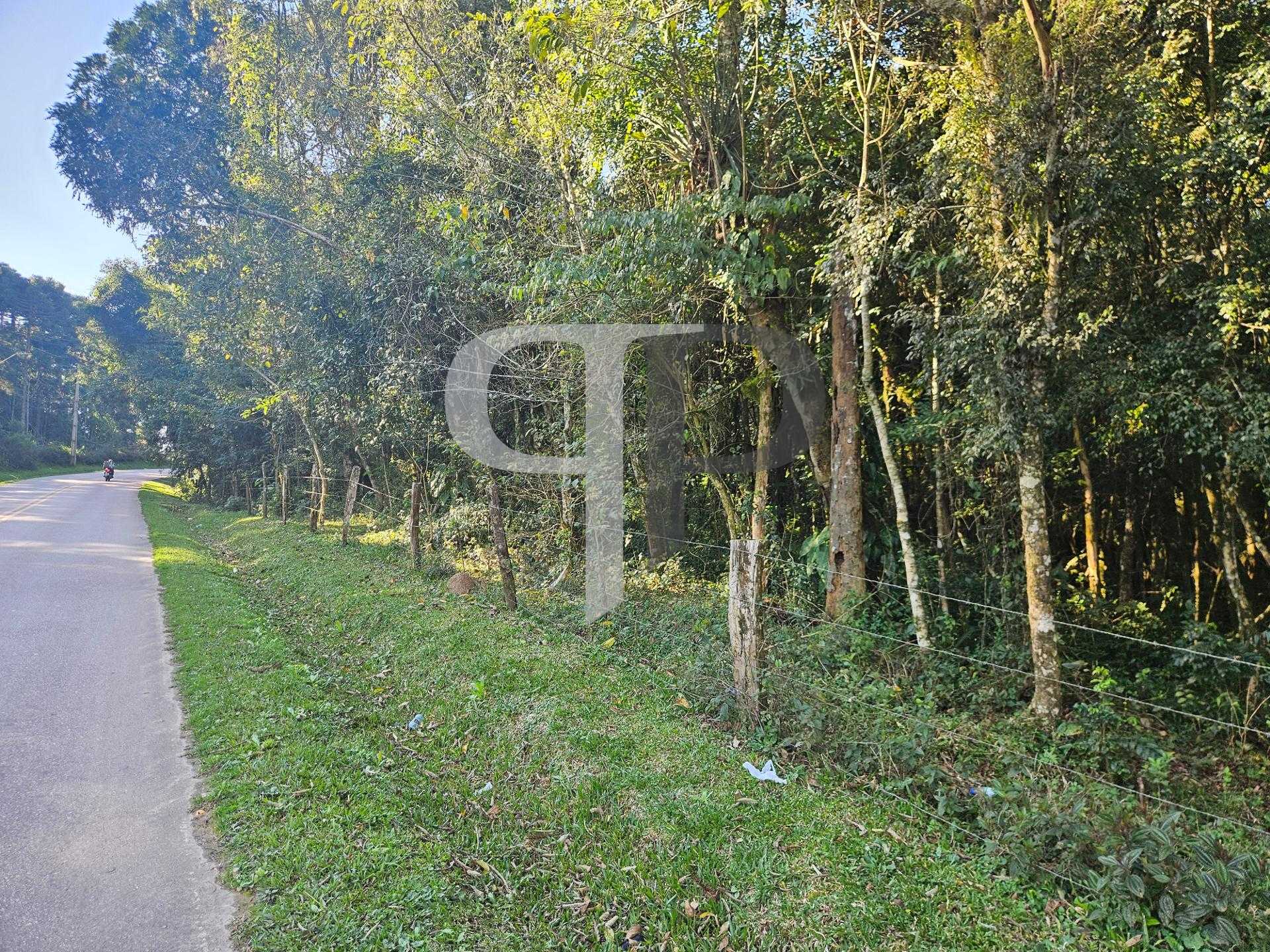 Chácara registrada, com área de 18.150m, Tietê, ARAUCARIA - PR
