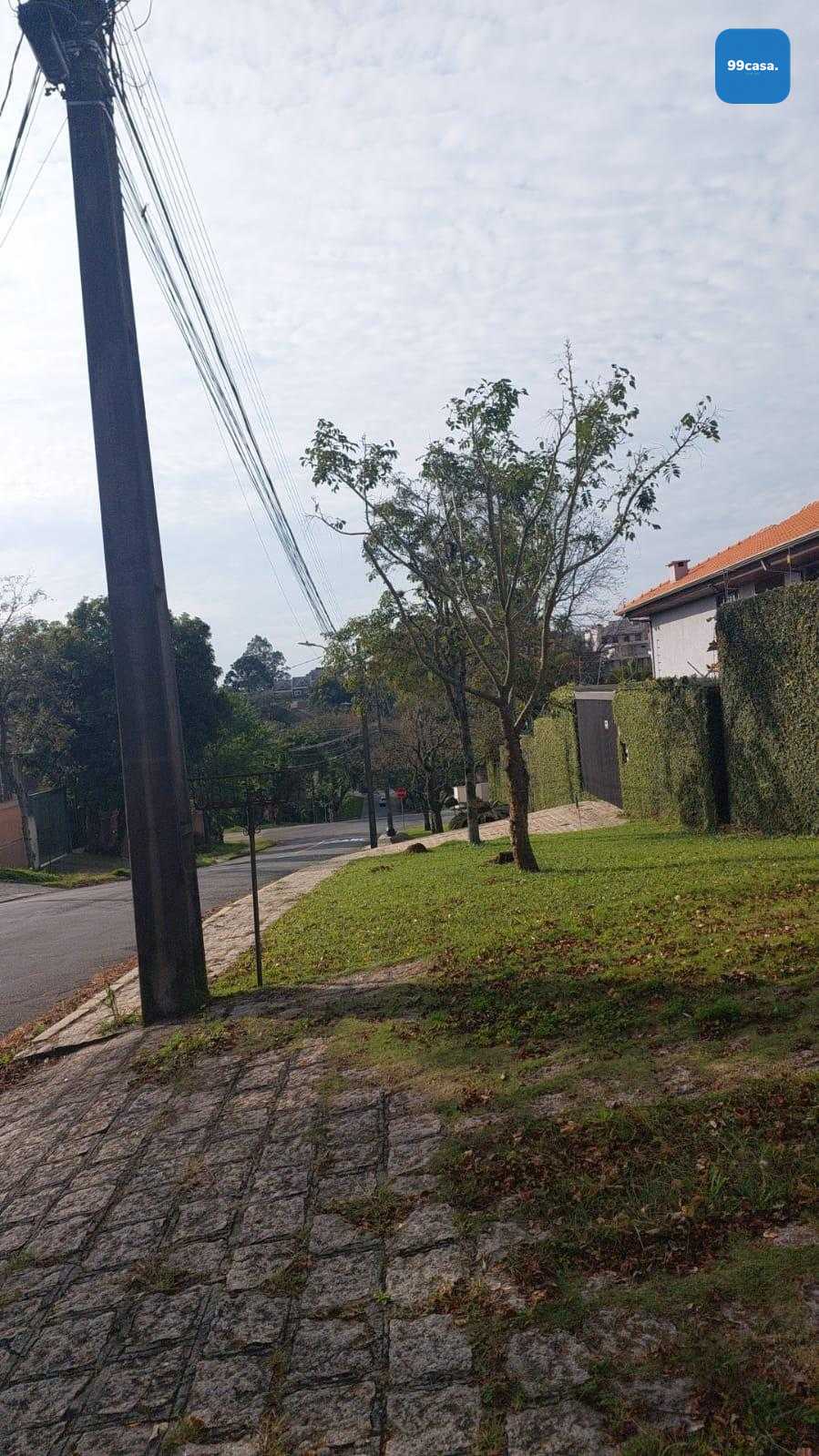 Sobrado com 3 Quartos, Escritório, Espaço Gourmet e 3 Vagas Co...