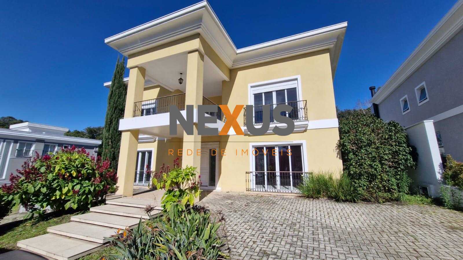 Casa com 4 dormitórios à venda,1062.00 m², CURITIBA - PR