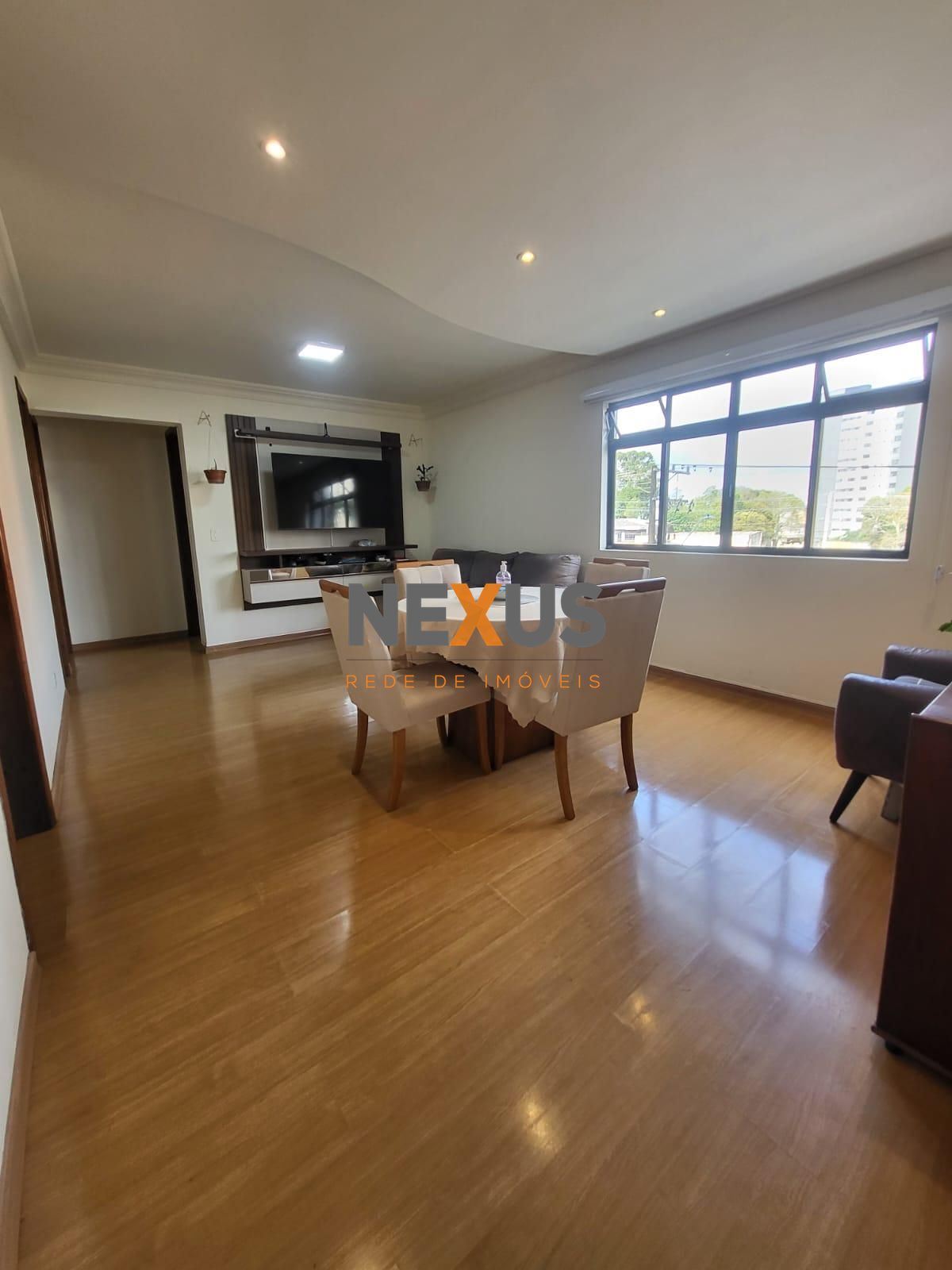 Apartamento mobiliado com 2 quartos, face leste e lazer no Nov...