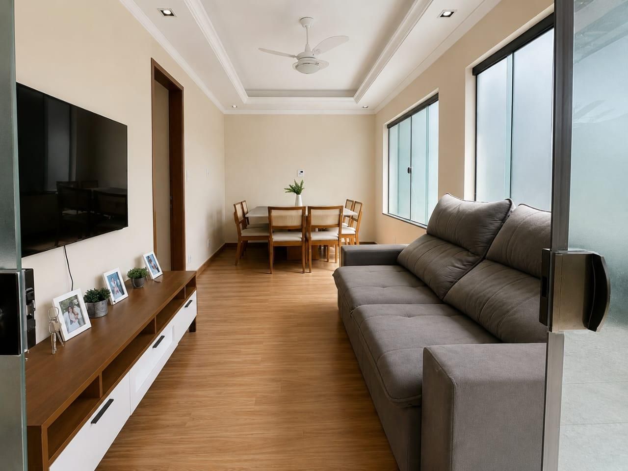 Casa A Venda Duas Suítes Zona Leste Londrina