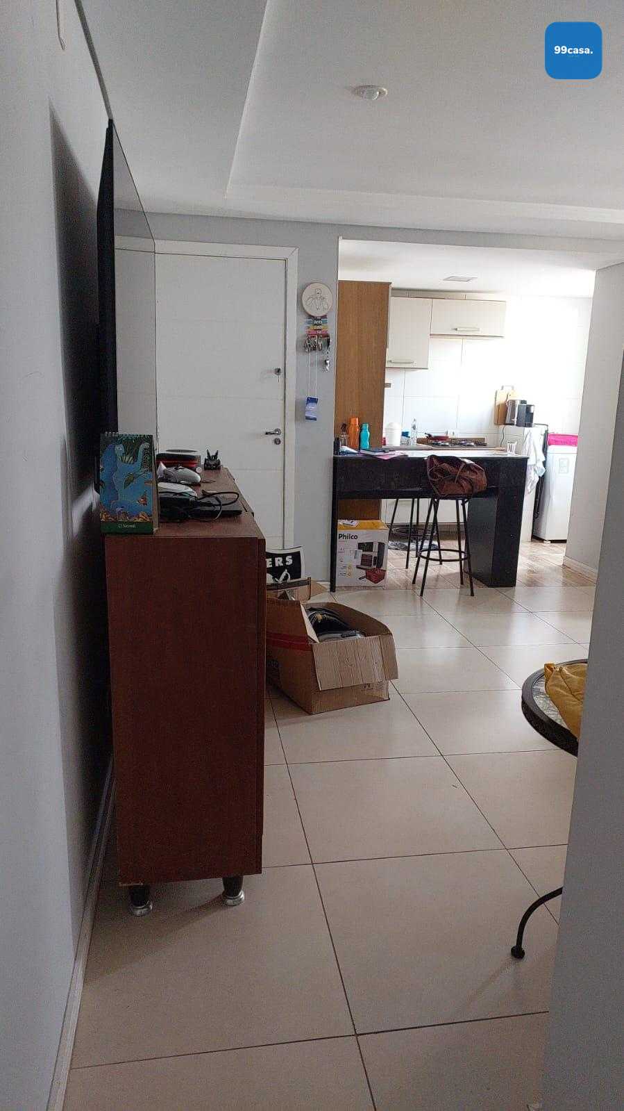 Ótimo apartamento localizado no Cajuru em rua arborizada.