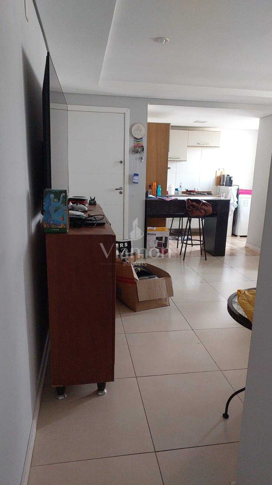 Ótimo apartamento localizado no Cajuru em rua arborizada.