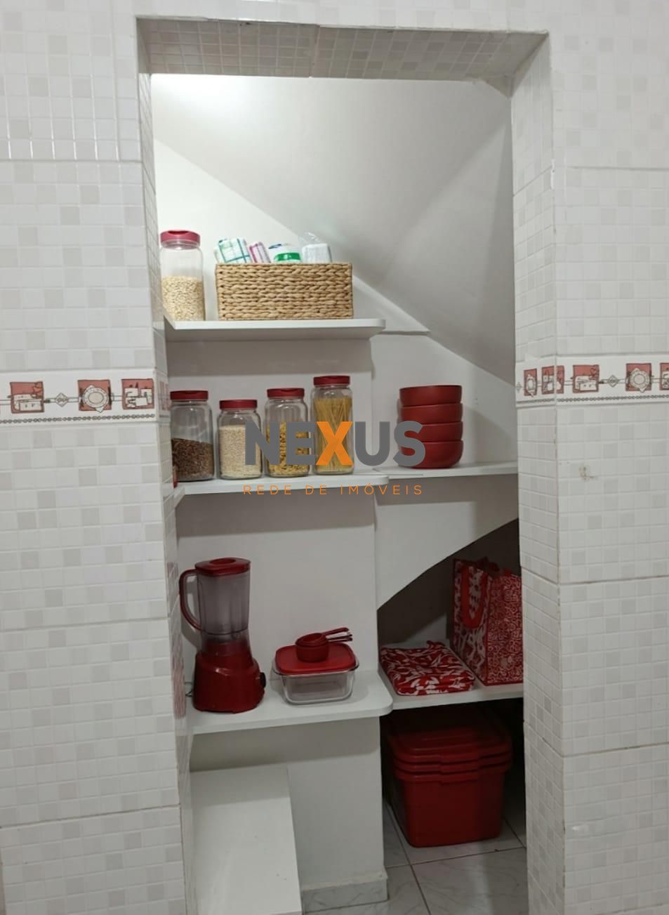 Sobrado à venda com 70m², Rio Bonito, CURITIBA - PR
