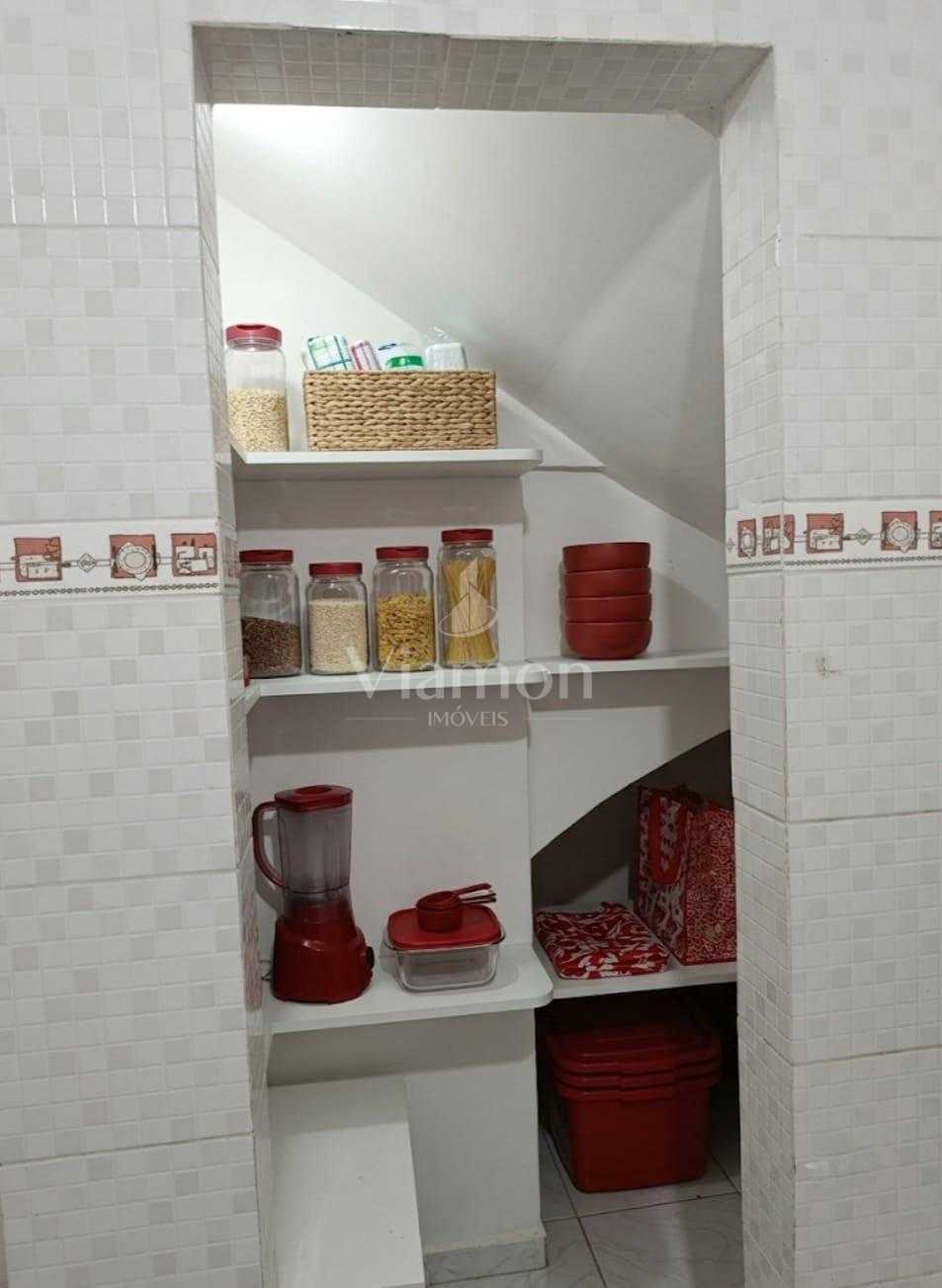 Sobrado à venda com  70m², Rio Bonito, CURITIBA - PR