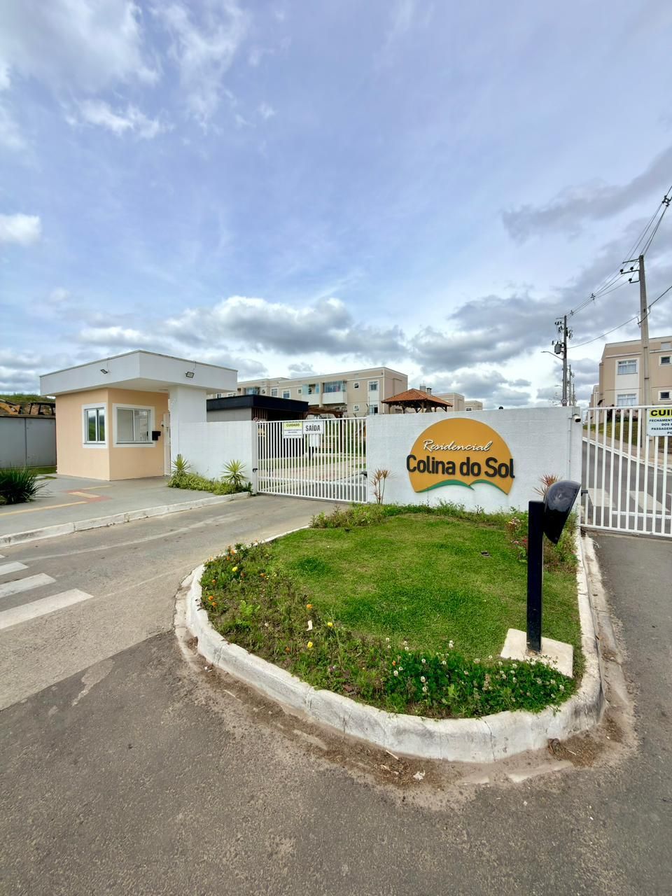 Apartamento com 2 Quartos no Condomínio Colina do Sol, em Almi...