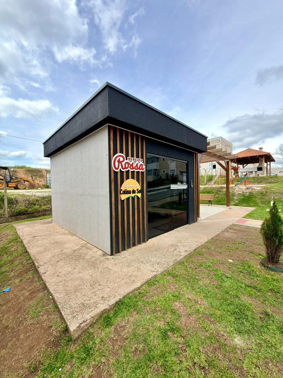 Apartamento com 2 Quartos no Condomínio Colina do Sol, em Almi...