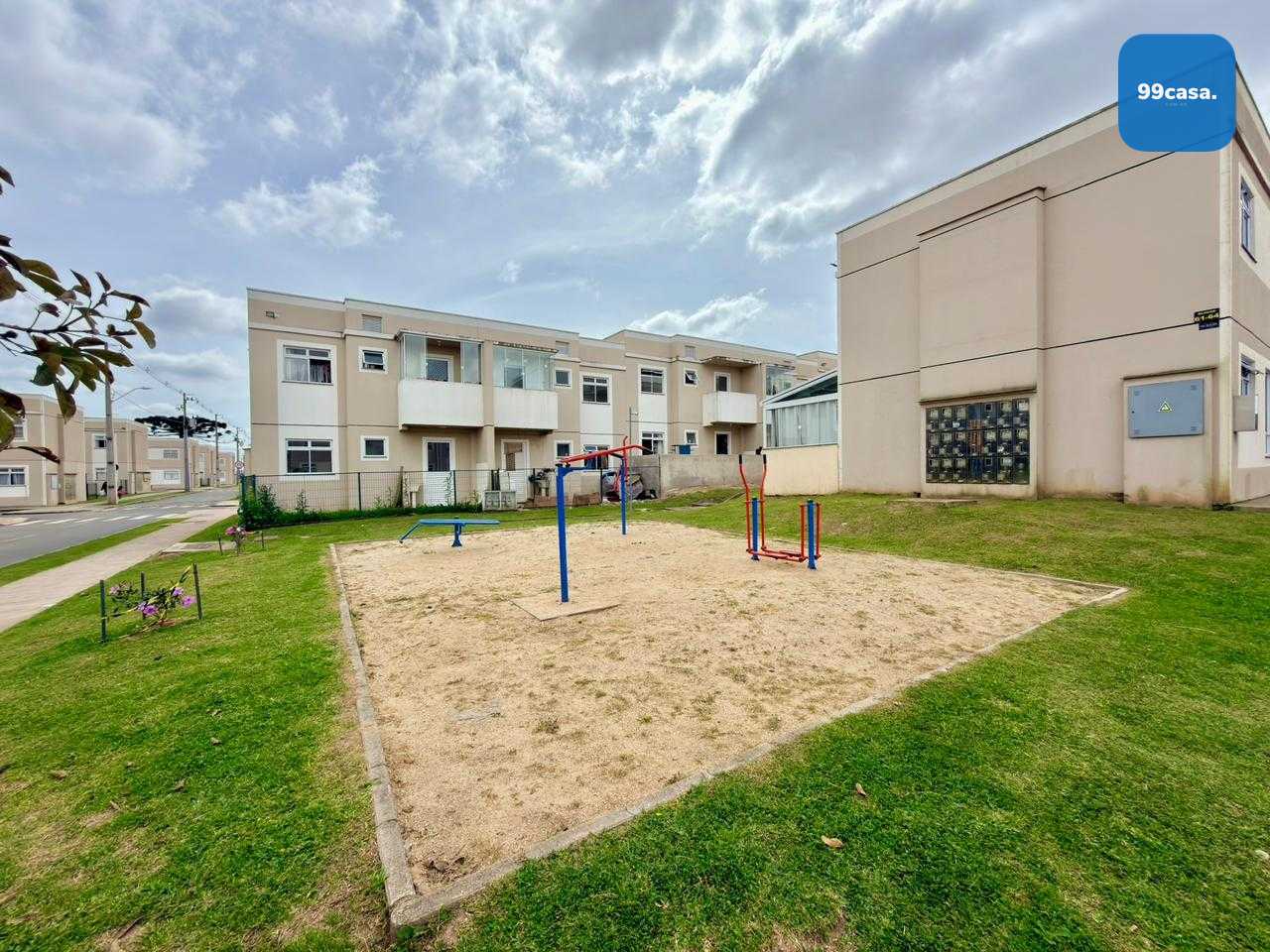 Apartamento com 2 Quartos no Condomínio Colina do Sol, em Almi...