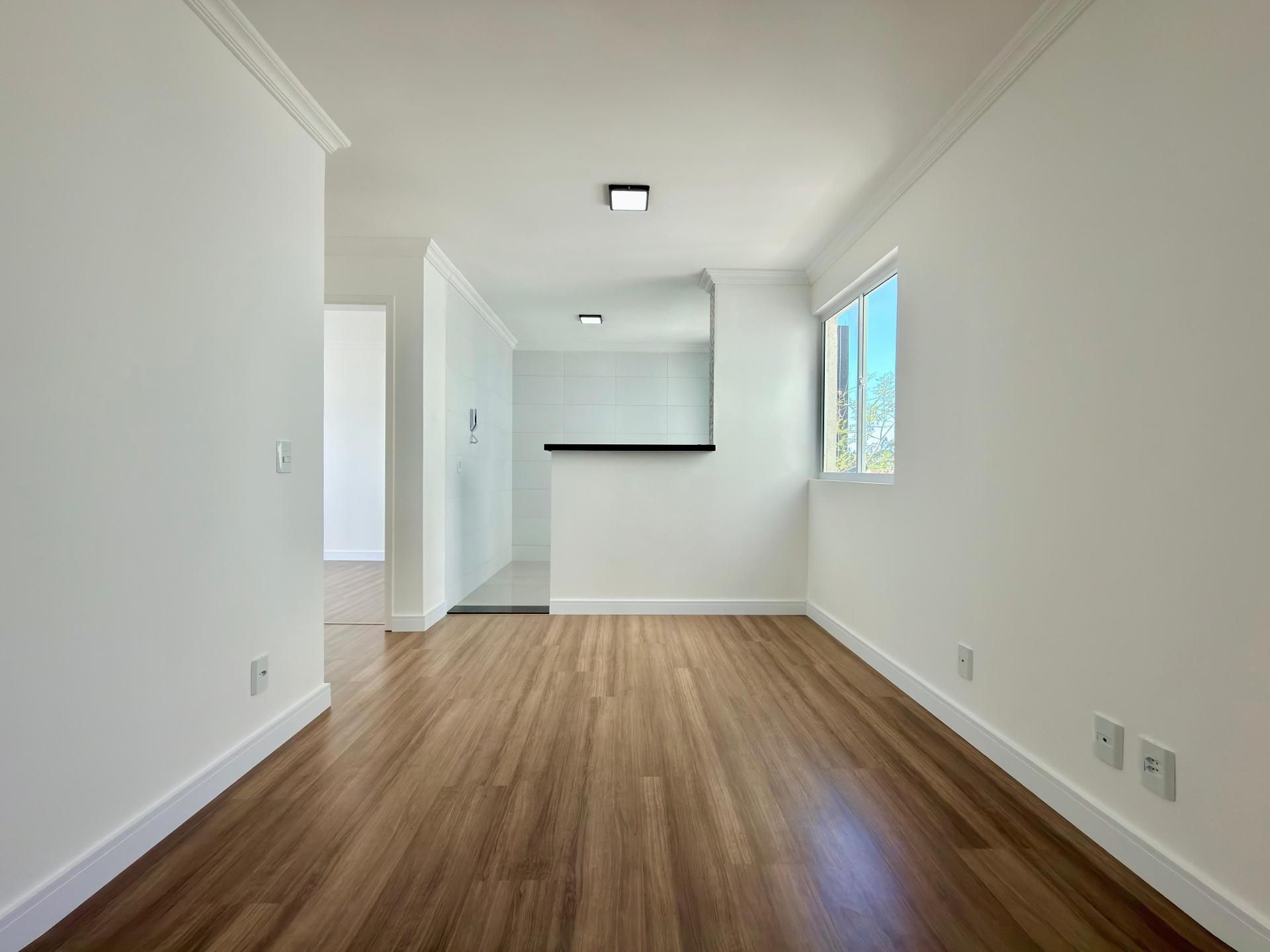 Apartamento com 2 Quartos, Piscina e Sala de Cinema em Campo L...