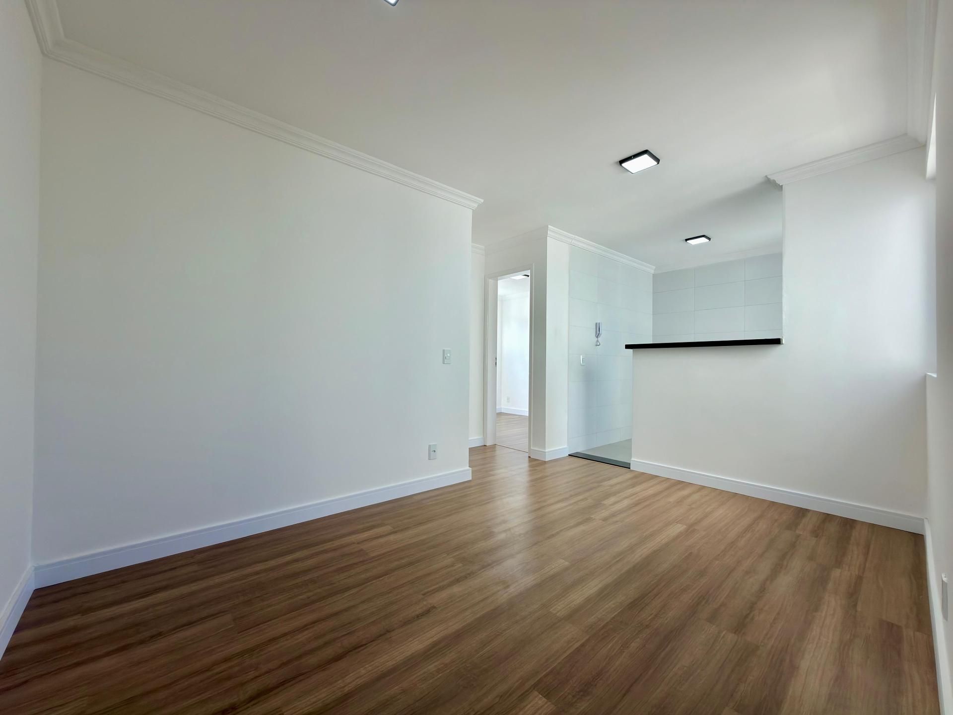Apartamento com 2 Quartos, Piscina e Sala de Cinema em Campo L...