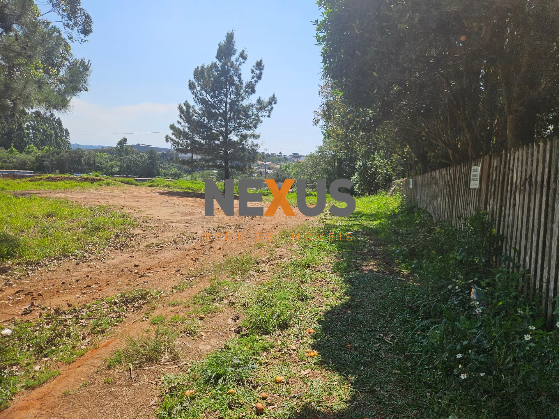 Terreno ZR- 2 para 12 pavimentos, no bairro Estação em Araucária