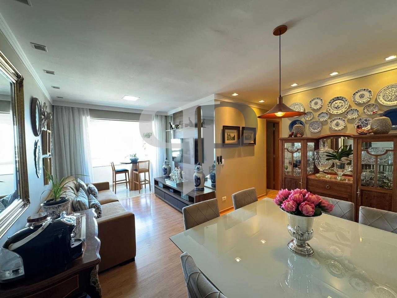 Apartamento com vista para o Lago Igapó, andar alto, sacada co...