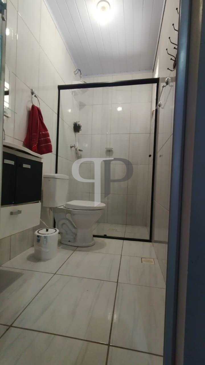 Casa com 234 m² de terreno no Passaúna, em Araucária, com 2 qu...