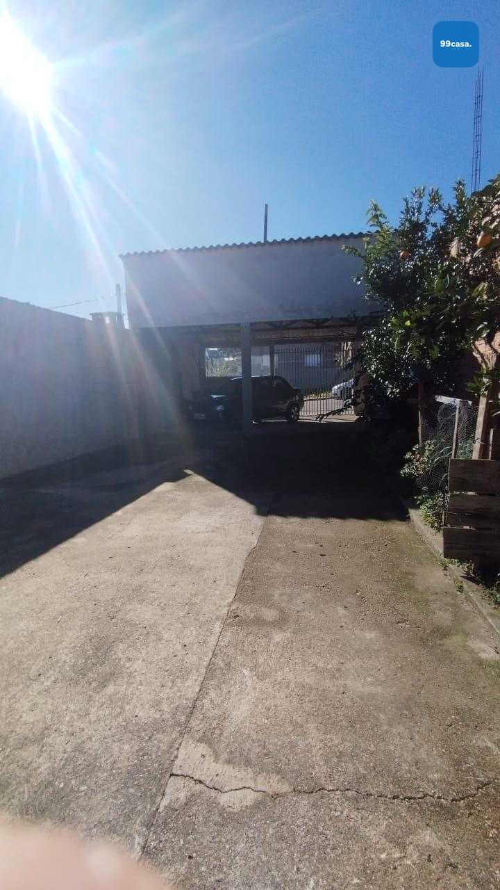 Casa com 234 m² de terreno no Passaúna, em Araucária, com 2 qu...
