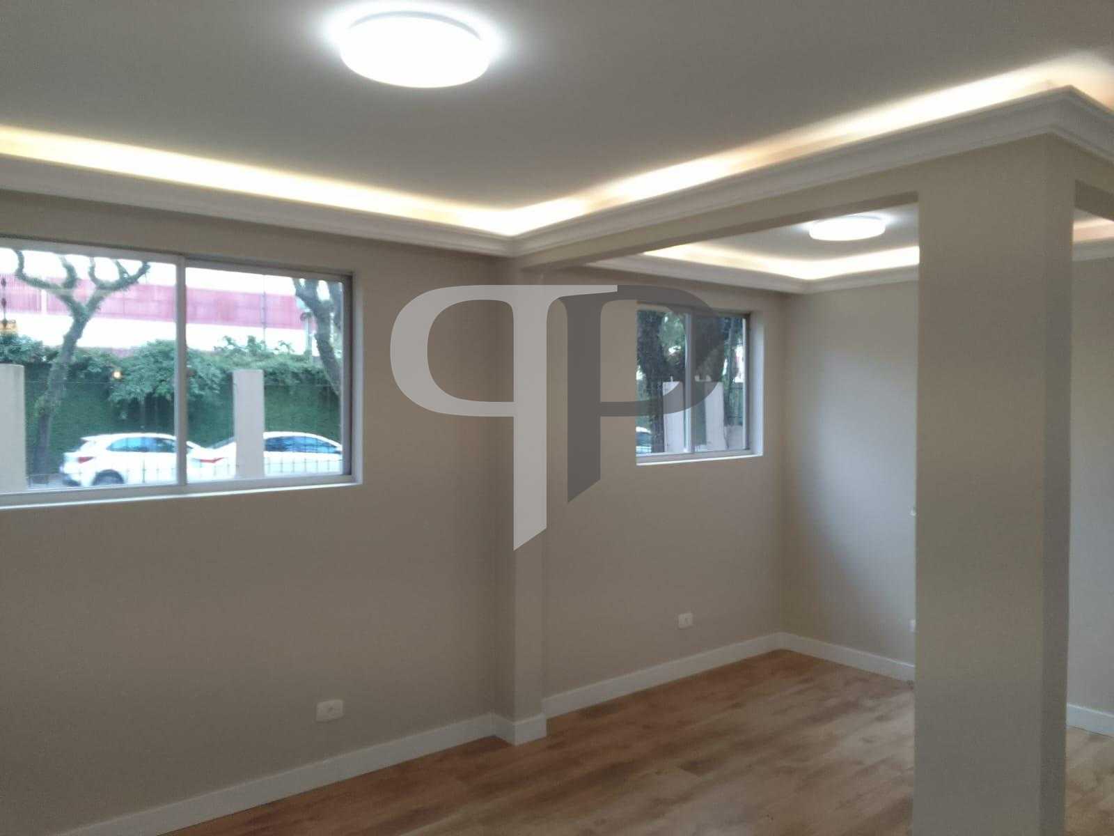 Apartamento térreo totalmente reformado, com 2 quartos e 1 vag...