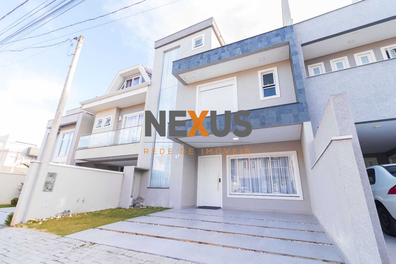 Sobrado Triplex Novo no Campo Comprido CIC com Terraço, Churra...