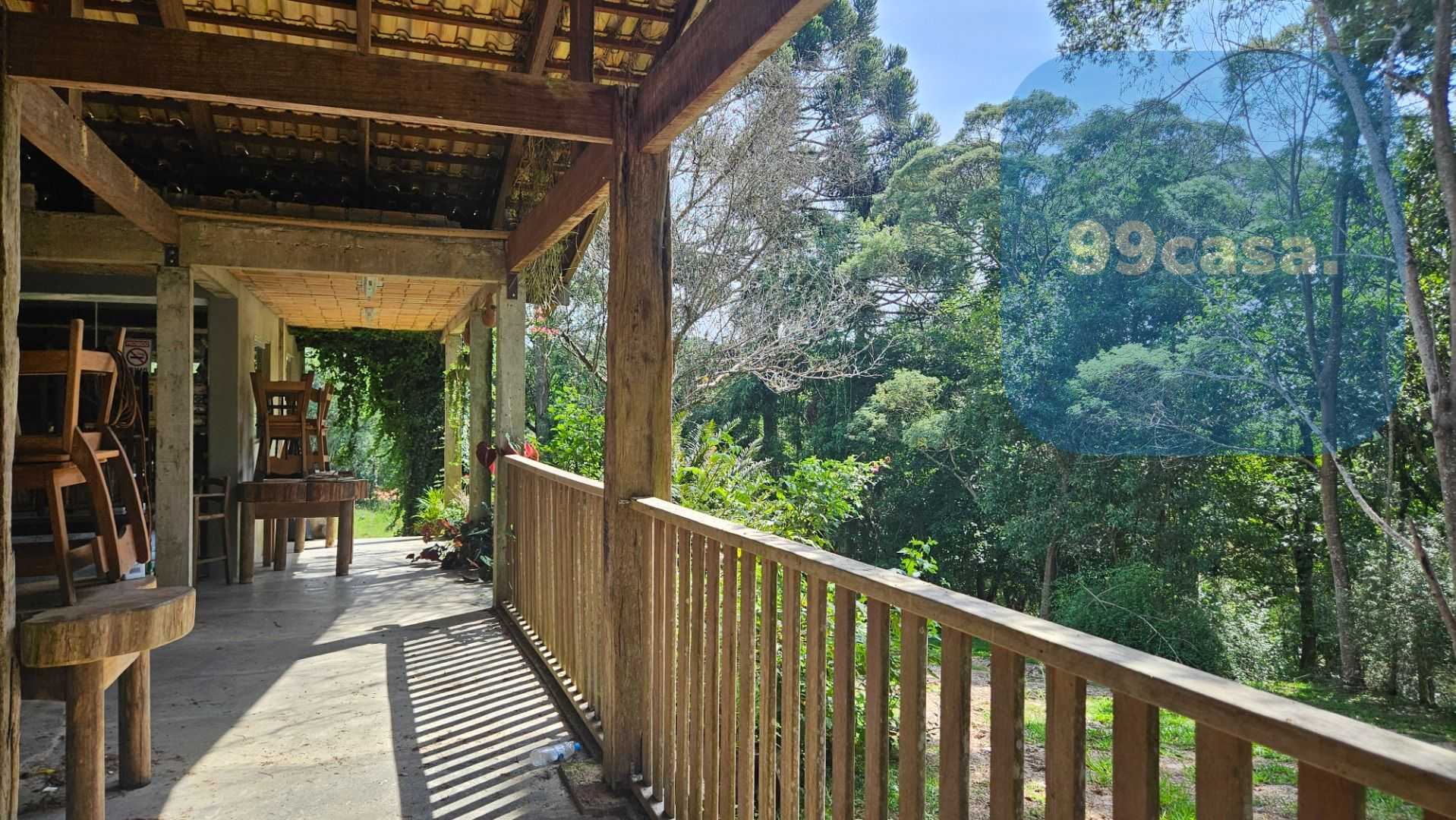 Chácara com Restaurante, Lago e Estrutura Completa em São José...