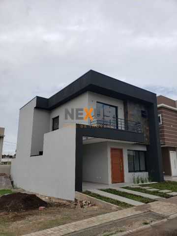 Lindo Sobrado 3 Quartos em Condomínio Fechado com Garagem e Va...