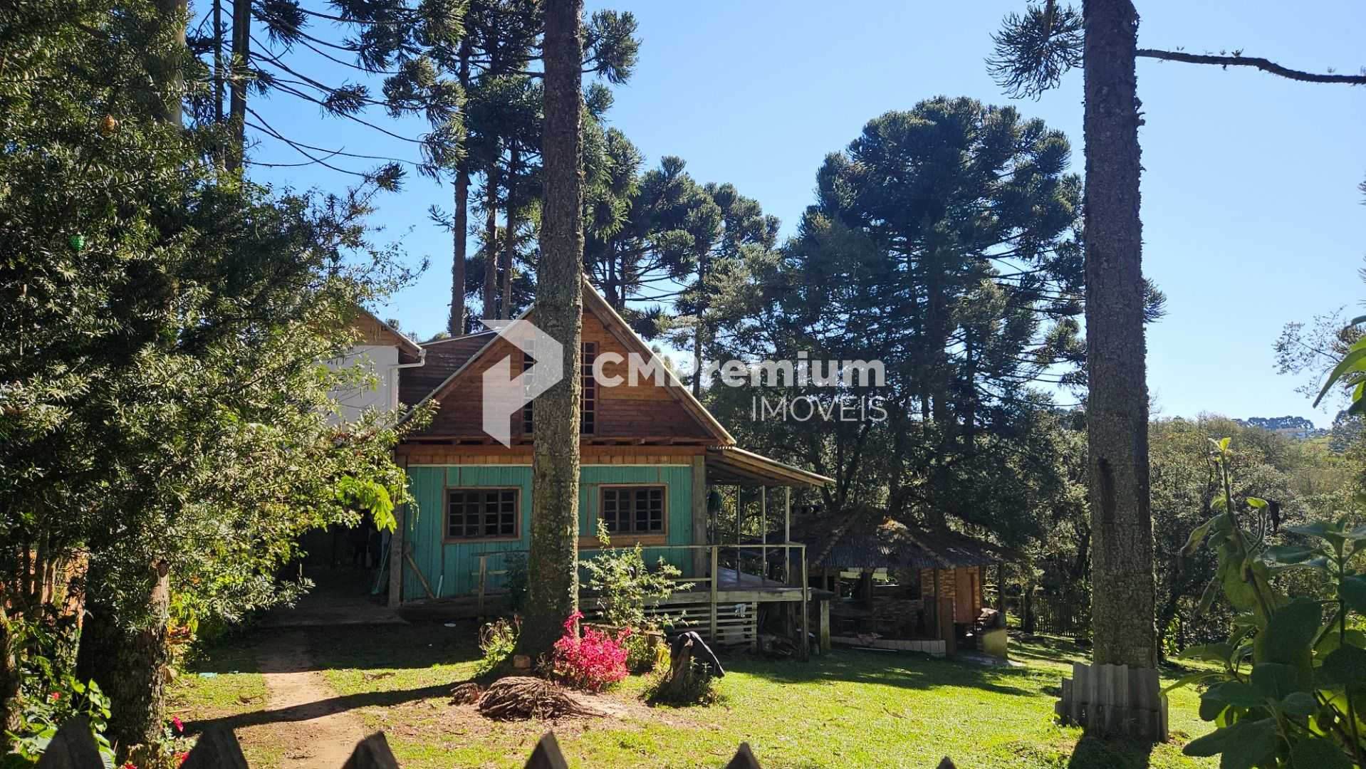 Refúgio à beira do Rio Maurício  Propriedade de 3.700 m  em M...