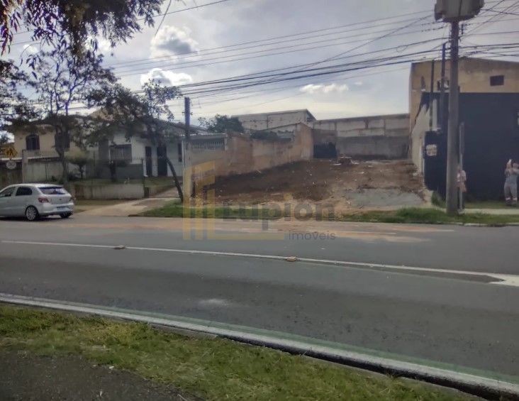 Terreno Plano e Pronto para Construção em Localização Privileg...