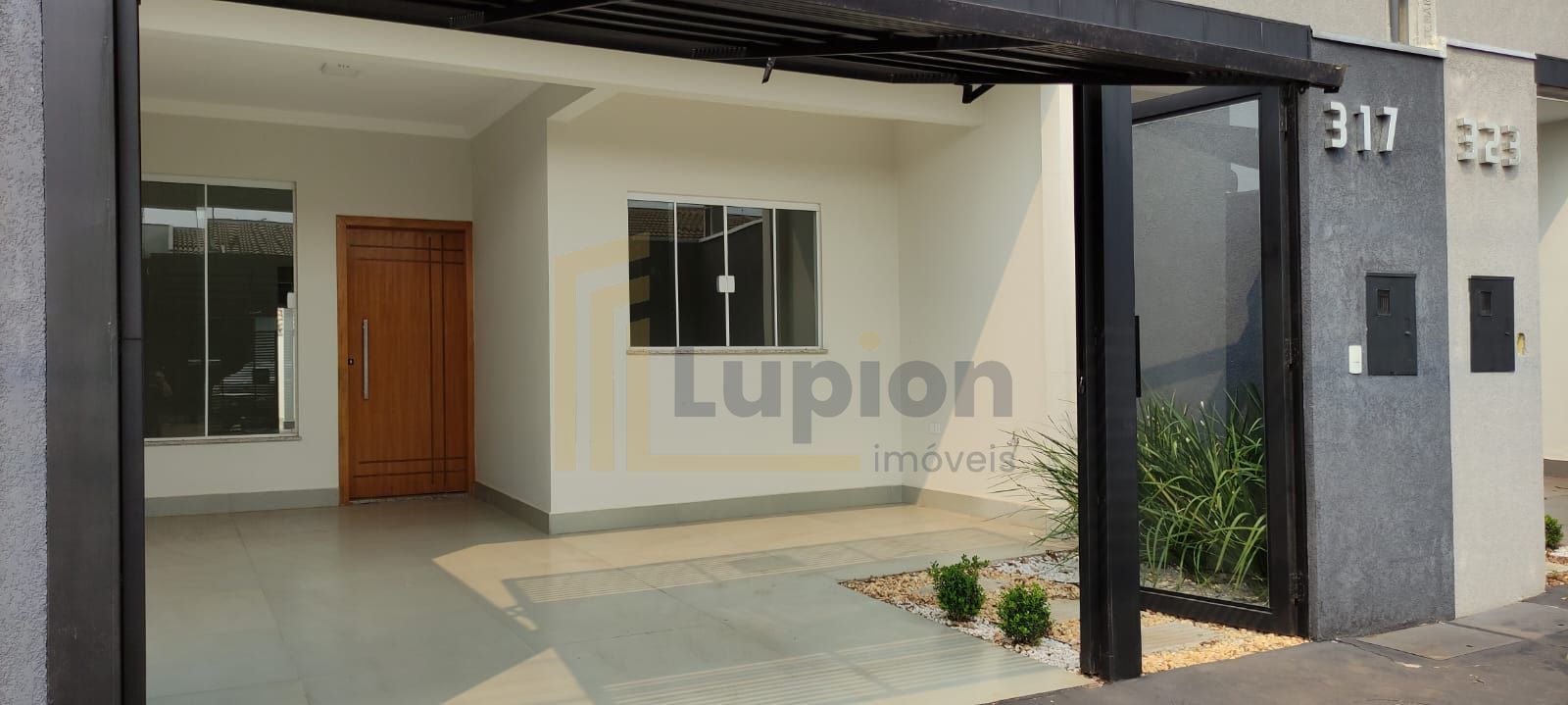 Casa com 3 Dormitórios e Suíte à Venda no Jardim Ouro Verde II...