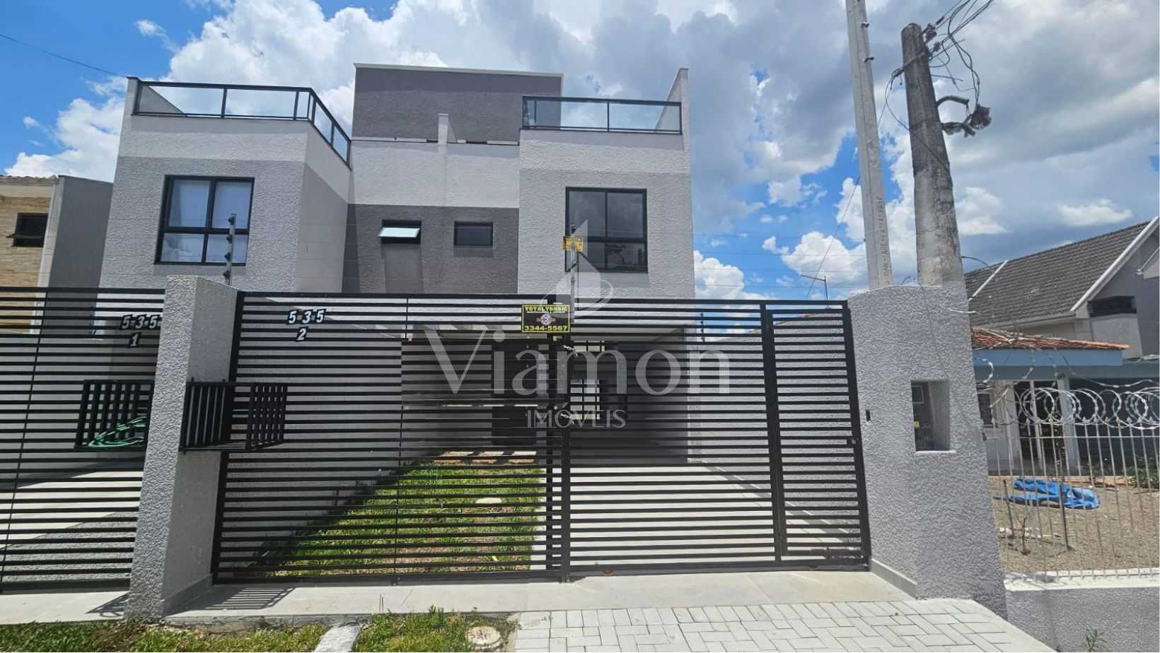 Lindo Sobrado à Venda no Boqueirão  Conforto e Localização Pri...