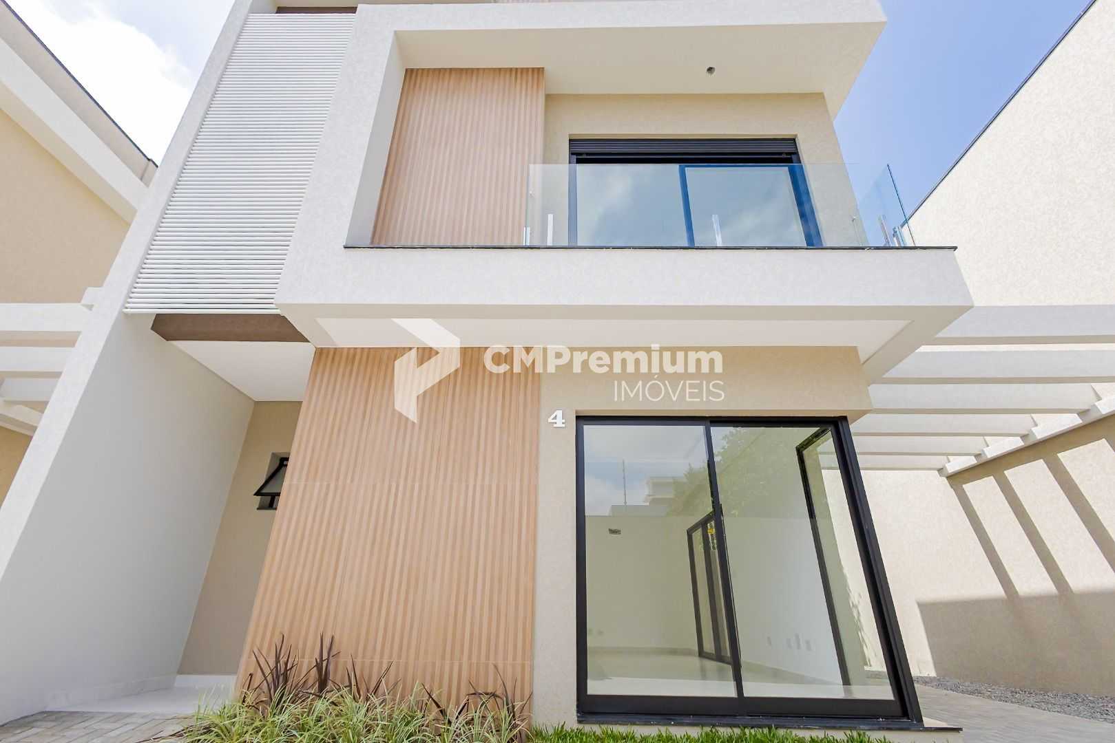 Sobrado Duplex com Suíte, Churrasqueira e Localização Privileg...